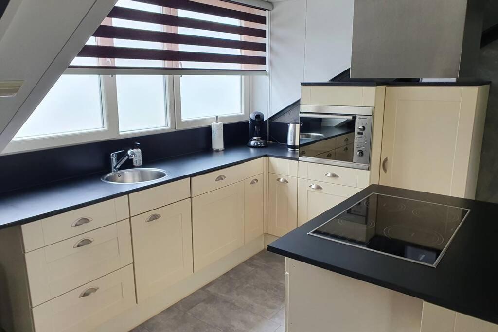 Vrijstaand / Landelijk Appartement Met Uitzicht! De Wijk 外观 照片