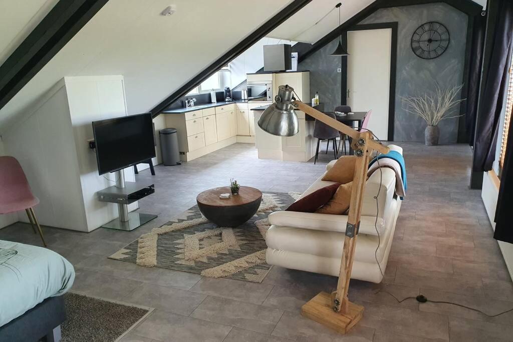 Vrijstaand / Landelijk Appartement Met Uitzicht! De Wijk 外观 照片